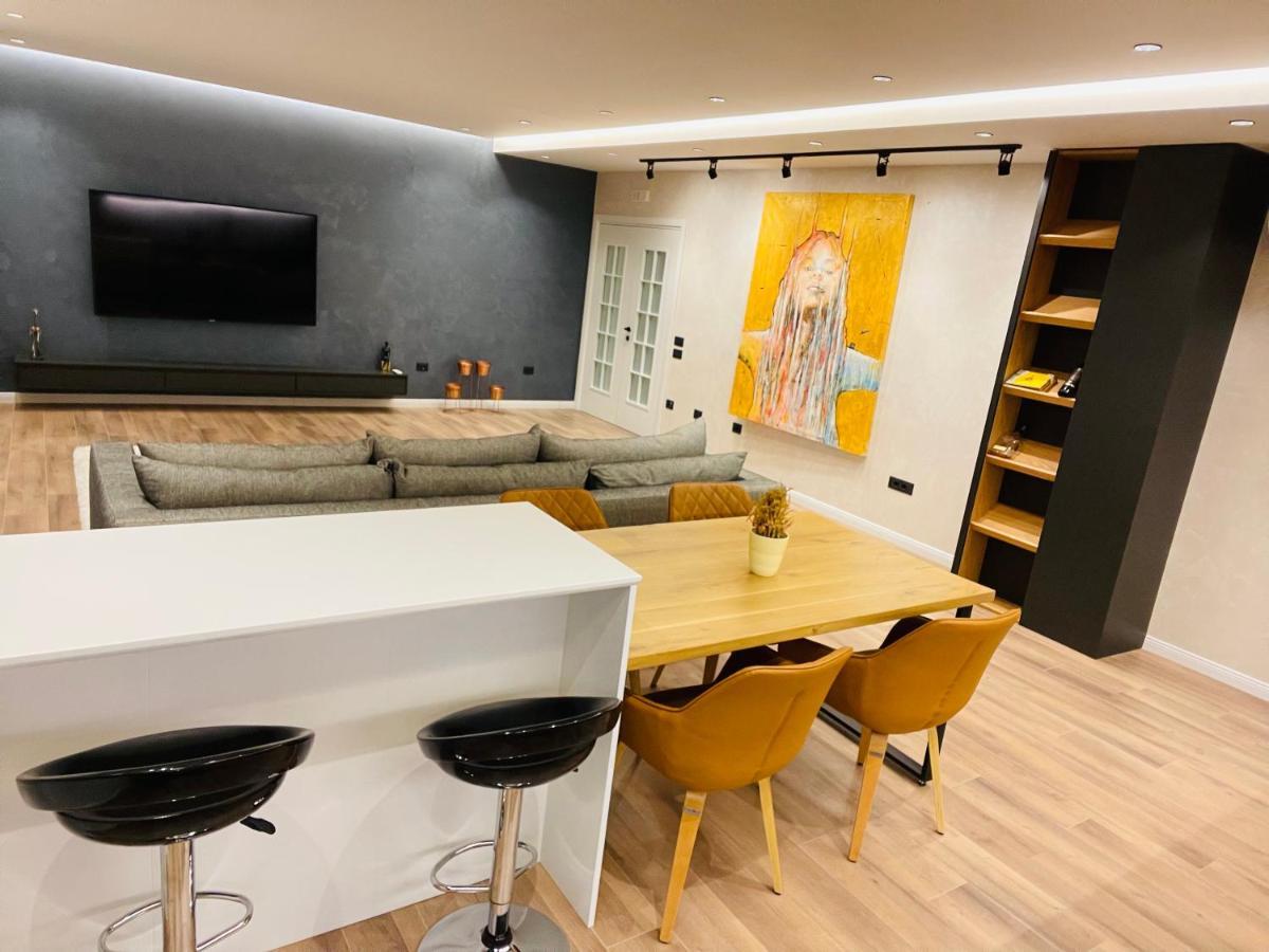 Palmar Inn Тирана Екстер'єр фото
