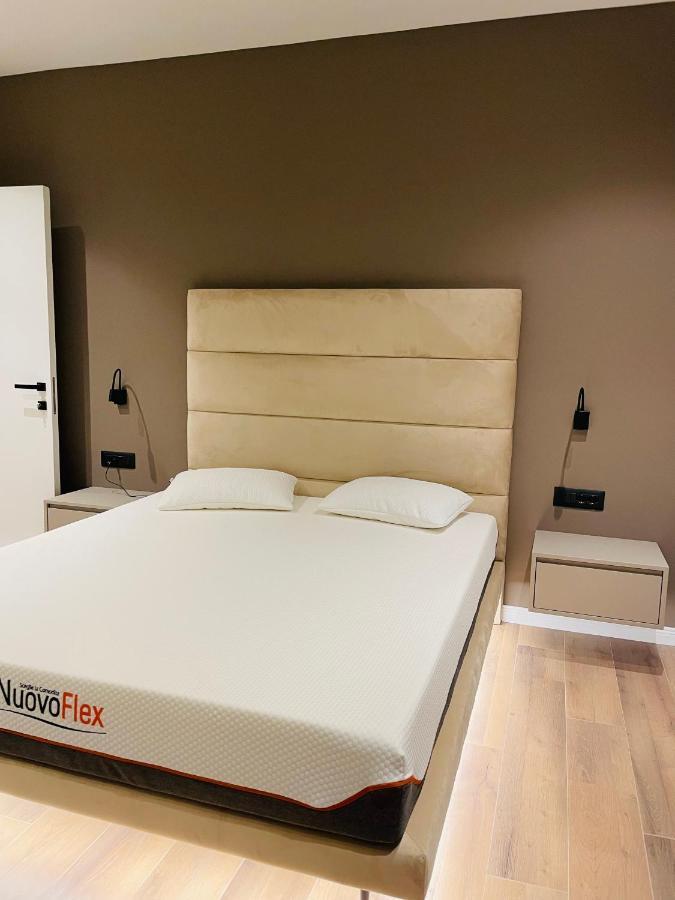 Palmar Inn Тирана Екстер'єр фото